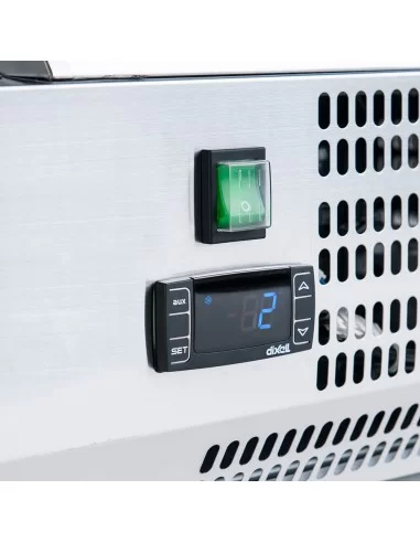 Вітрина холодильна настільна з прямим склом 6хGN 1/4 1400х335х435 Stalgast 834641